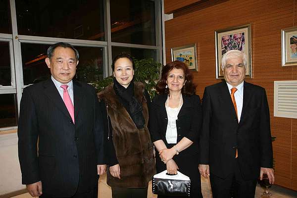 President Li Ruohong seeing off leaving Ambassador of Iraq